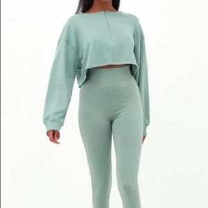 Missguided Green Sweatshirt and Matching Bottoms